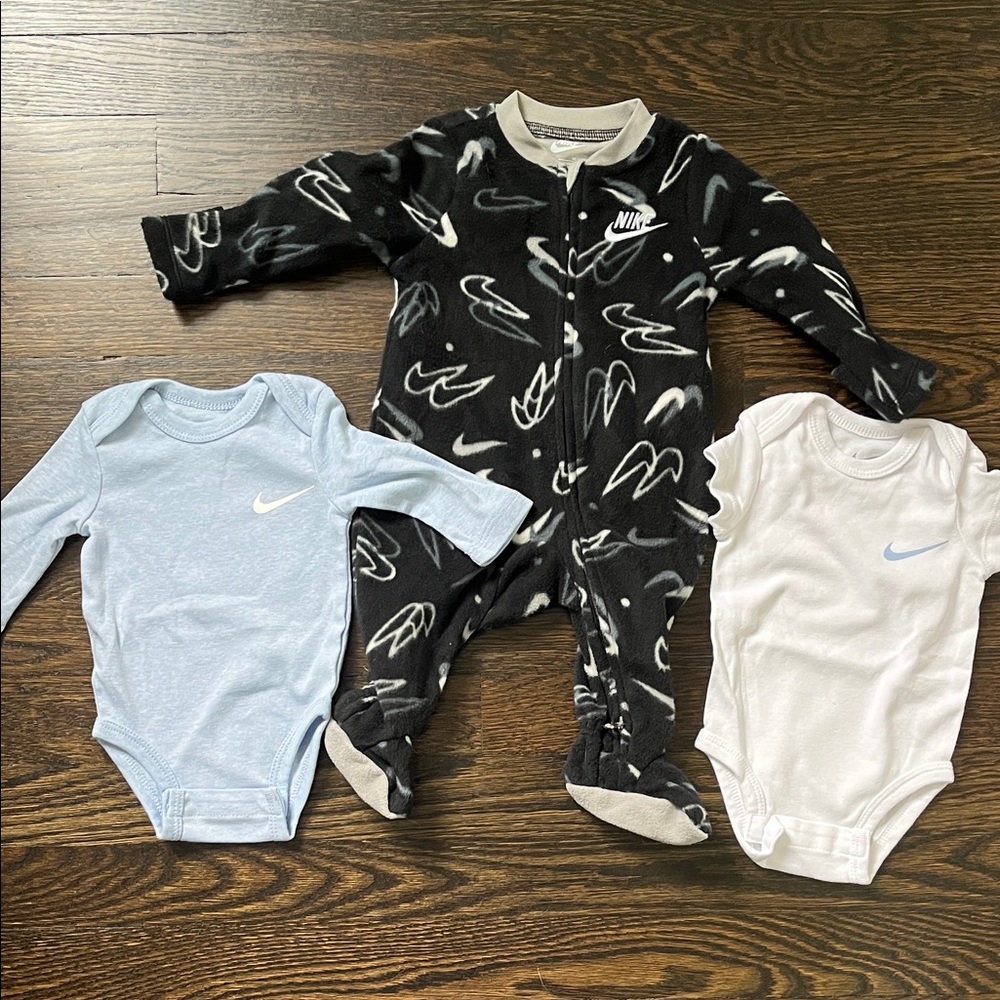 Nike Bundle - 3 month Fleece sleeper, long sleeve and short sleeve onesie